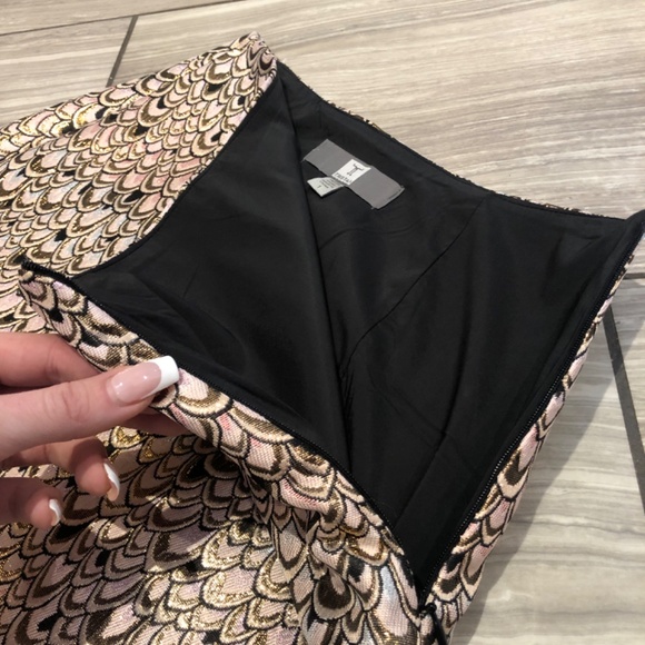 NWOT ✨ Tristan Shimmering Metallic Colour Shifting Jacquard Mini Skirt Sz XS - Picture 5 of 6